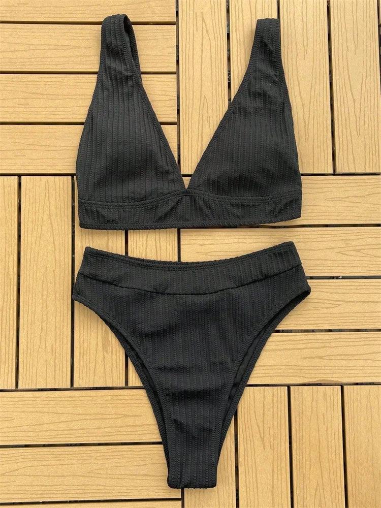 Halter Bikini Set med High Cut Design & Hög Midja - WIQ