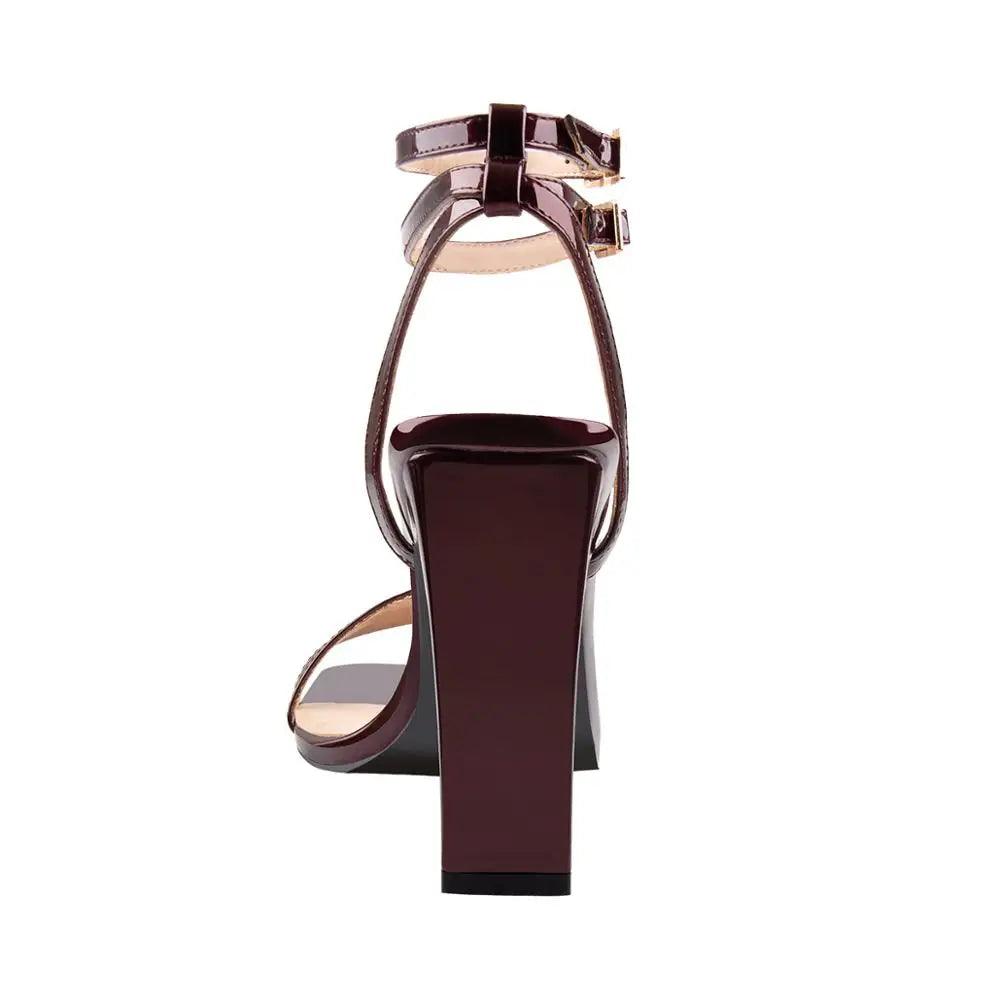 Höj Din Stil med Eleganta Dubbla Ankelband Sandaler - WIQ