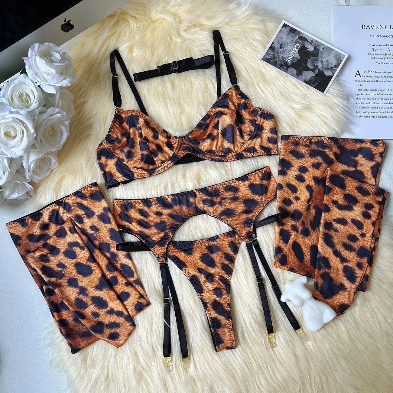 Leopard Lockande Spetsunderkläder → Leopard Förtrollande Underkläder - WIQ