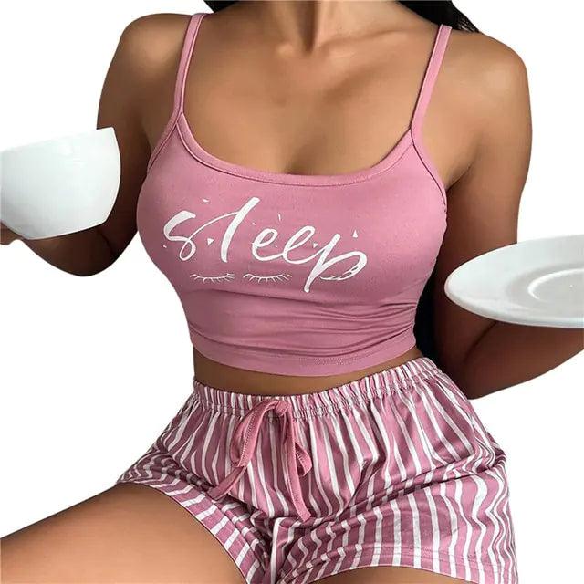 Söt Jordgubbsmönster Pyjamas för Drömmar och Njutning 🍓💤 - WIQ