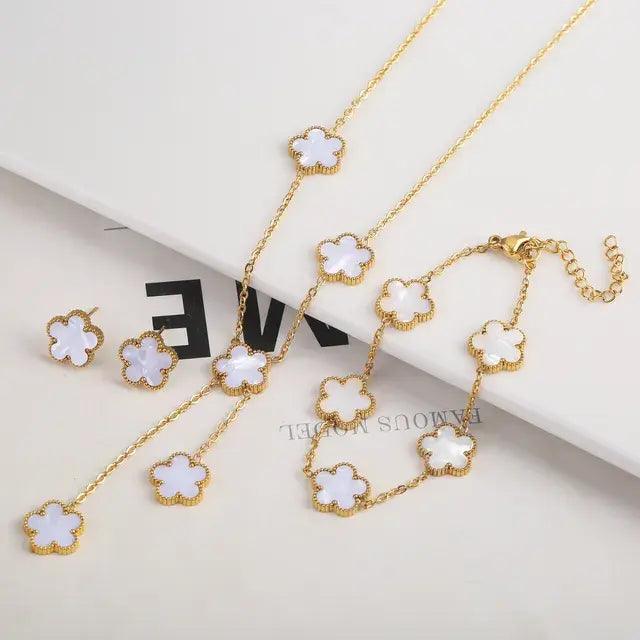 Elegant Blomma Smyckesset med Guldpläterade Detaljer - WIQ