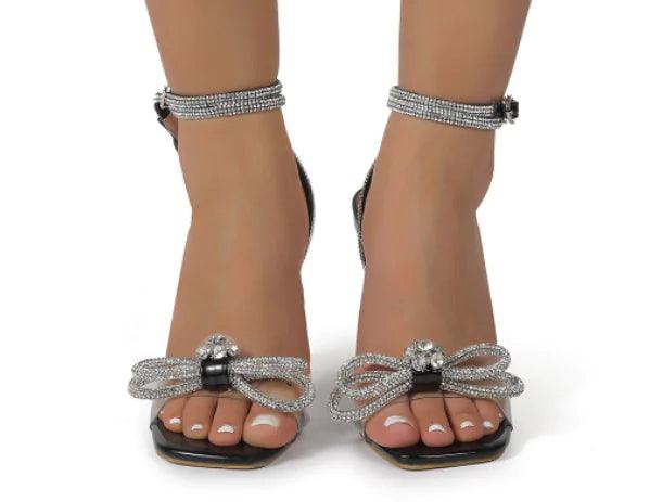 Höj din stil med glam sandaler - WIQ